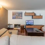 Guestready - Hiraeth Palace *